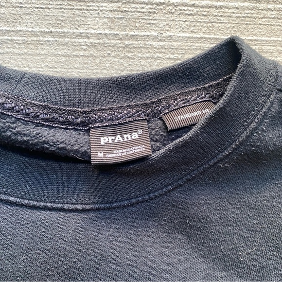 PrAna Women’s Fleece Crew Sweatshirt Size Medium Black - Picture 4 of 8